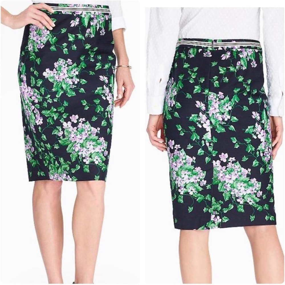 Talbots The Oprah Magazine Navy Pencil Skirt Violet Flower Print Sz‎ 2P Petites